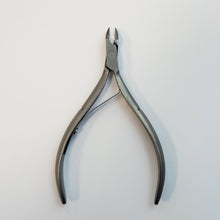 DND Cobalt Cuticle Nippers